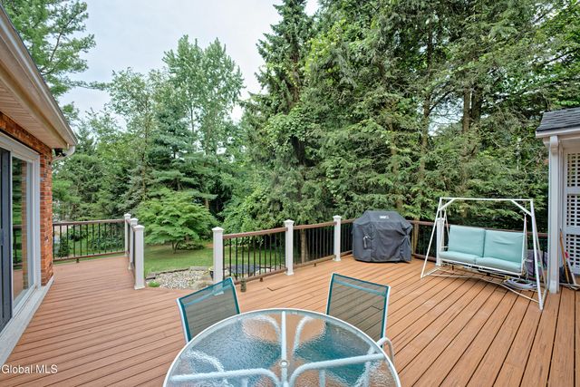 10 Birch Hill Road, Albany, NY 12211