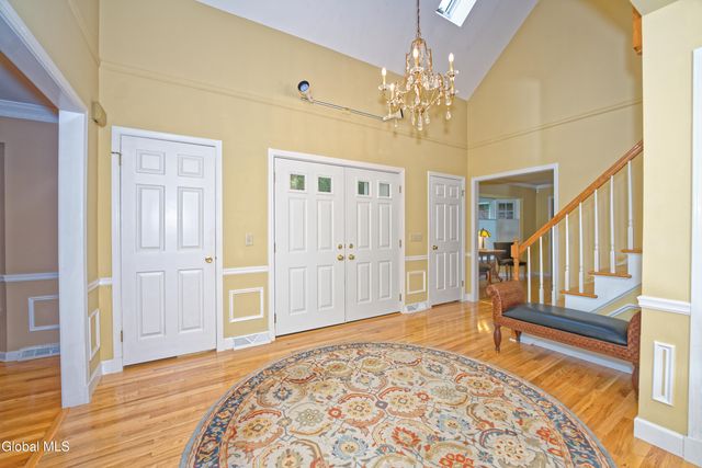 10 Birch Hill Road, Albany, NY 12211