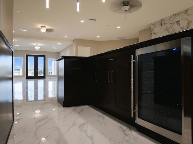 1805 W Columbia Way, Lancaster, CA 93534
