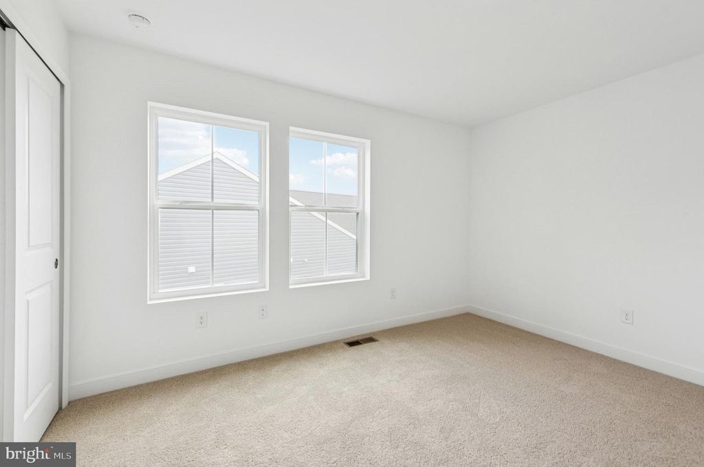 164 REDSTART DR, Chester, MD 21619