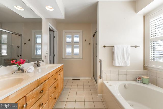 1312 CHESTNUT RIDGE DR, State College, PA 16803