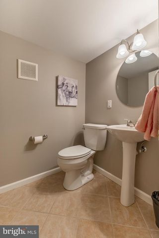 1312 CHESTNUT RIDGE DR, State College, PA 16803