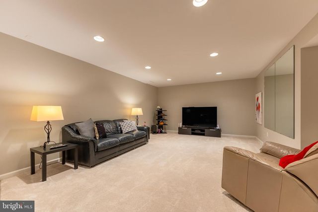 1312 CHESTNUT RIDGE DR, State College, PA 16803