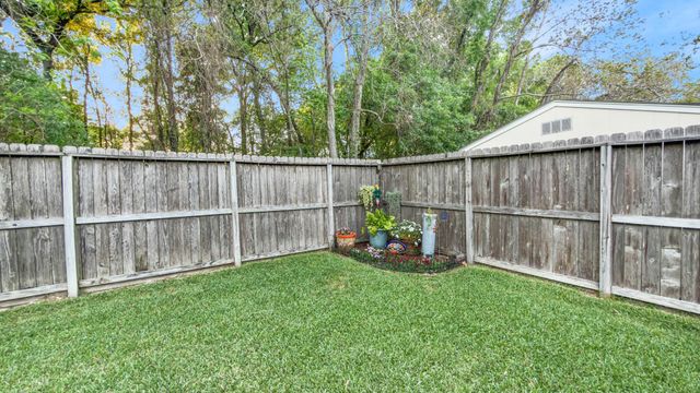 7115 Rose Village Drive, Humble, TX 77346