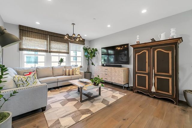 600 Thyme Way, San Ramon, CA 94582