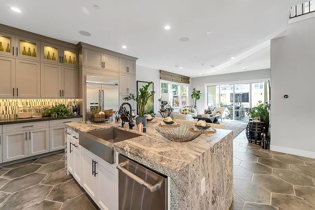 600 Thyme Way, San Ramon, CA 94582