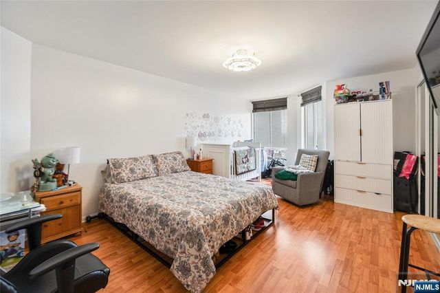 320 Anderson Avenue 2A, Fairview, NJ 07022