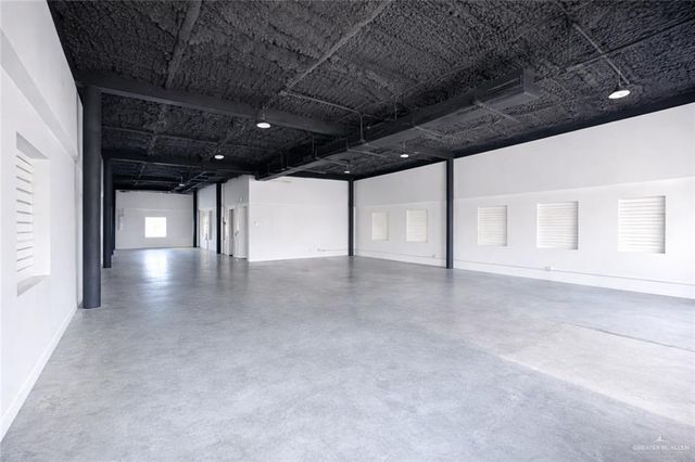 611 S Main Street, Mcallen, TX 78501