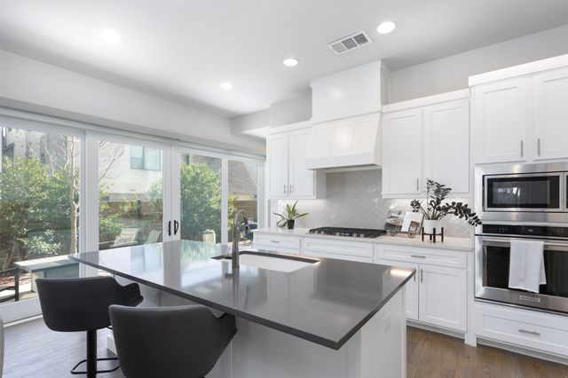 1578 E Cityline Drive, Richardson, TX 75082