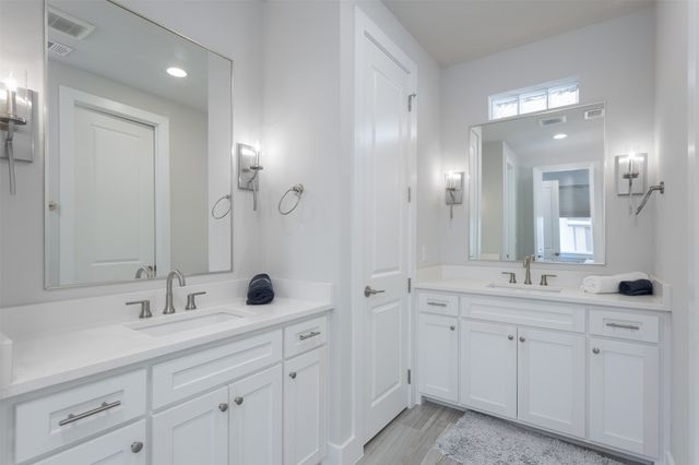 1578 E Cityline Drive, Richardson, TX 75082