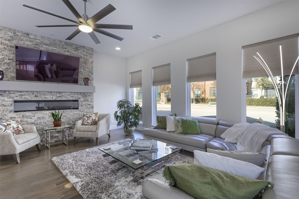 1578 E Cityline Drive, Richardson, TX 75082