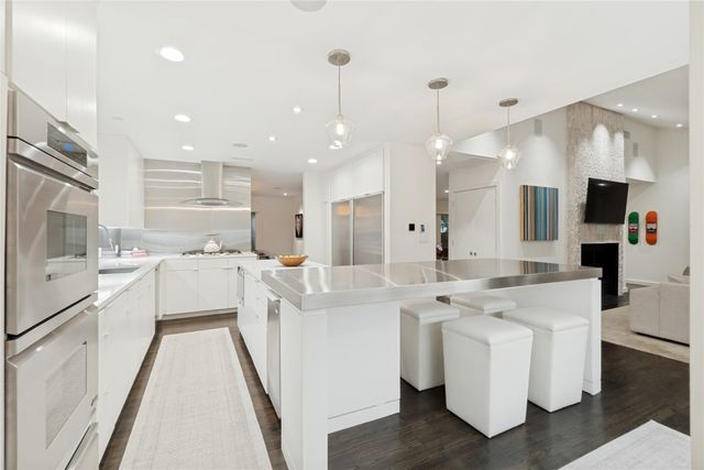 5210 Edmondson Avenue, Dallas, TX 75209