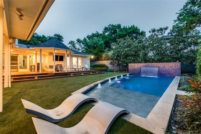 5210 Edmondson Avenue, Dallas, TX 75209