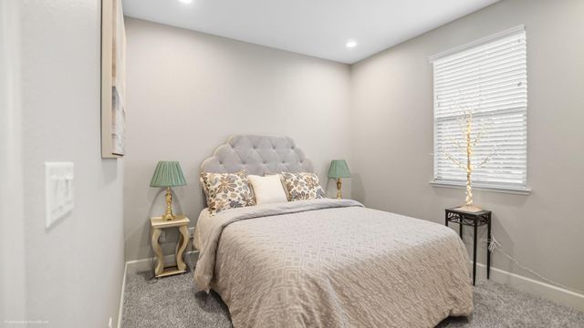 2731 Dazzler St, Lodi, CA 95242