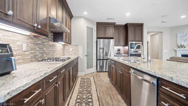 2731 Dazzler St, Lodi, CA 95242