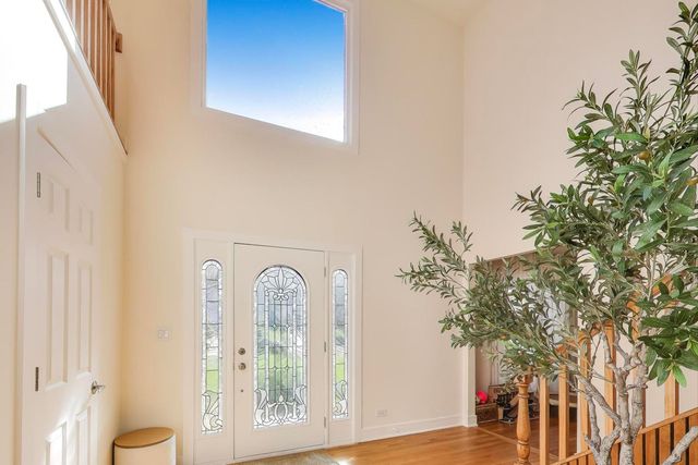 405 Windham Trail, Carpentersville, IL 60110