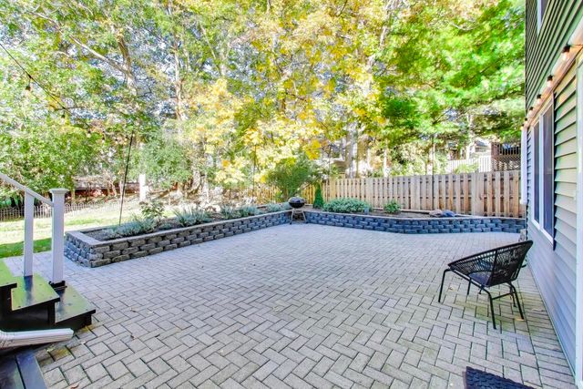 405 Windham Trail, Carpentersville, IL 60110