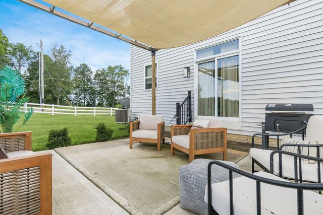 7036 Cannon Drive, Canal Winchester, OH 43110