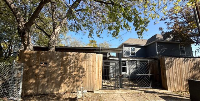 2022 Bourbon Street, Dallas, TX 75226