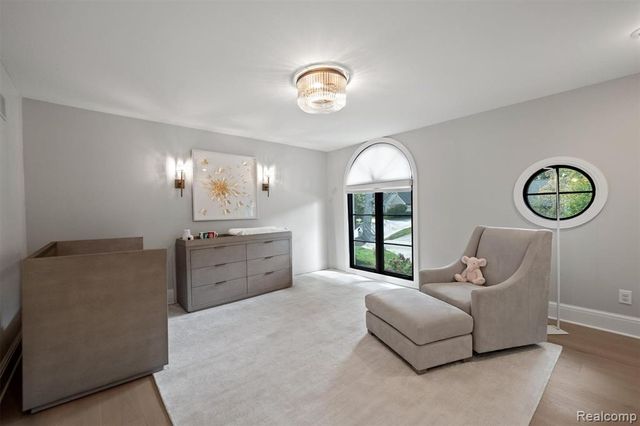 2871 Meadowood Lane, Bloomfield Hills, MI 48302