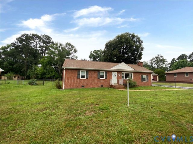 8337 Burnside Dr, Mechanicsville, VA 23116