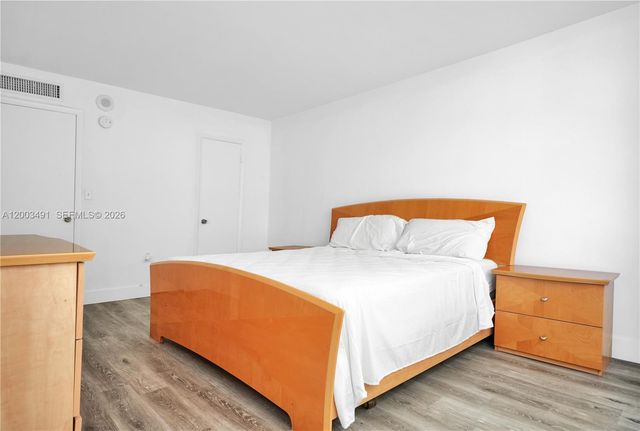 5555 Collins Ave 3C, Miami Beach, FL 33140