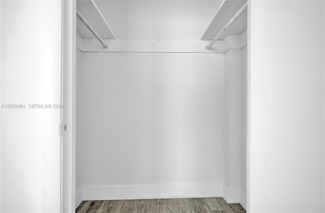 5555 Collins Ave 3C, Miami Beach, FL 33140