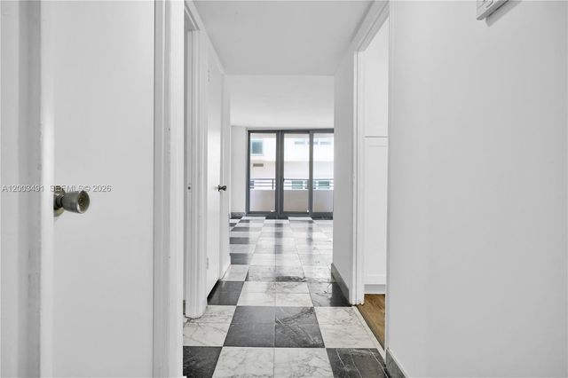 5555 Collins Ave 3C, Miami Beach, FL 33140