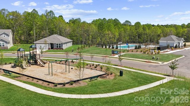 824 Hallman Branch Lane, Lincolnton, NC 28092
