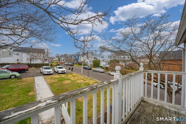 38 Soundview Avenue B, Stamford, CT 06902