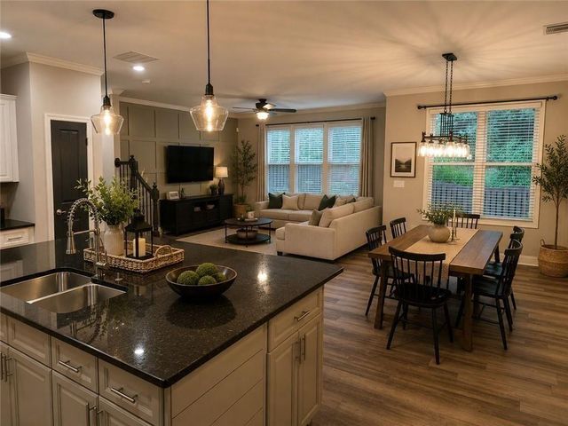 7310 Lowery Oak Drive, Roswell, GA 30075