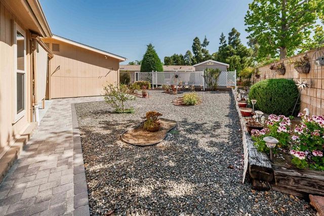5229 Harvest Court, Oceanside, CA 92057