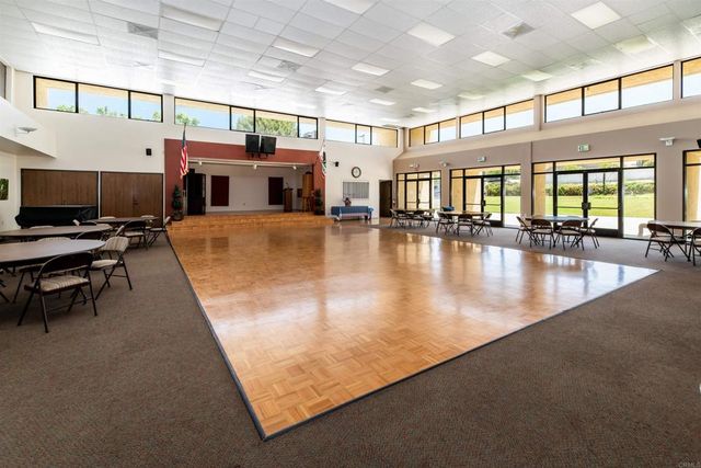 5229 Harvest Court, Oceanside, CA 92057