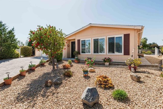 5229 Harvest Court, Oceanside, CA 92057