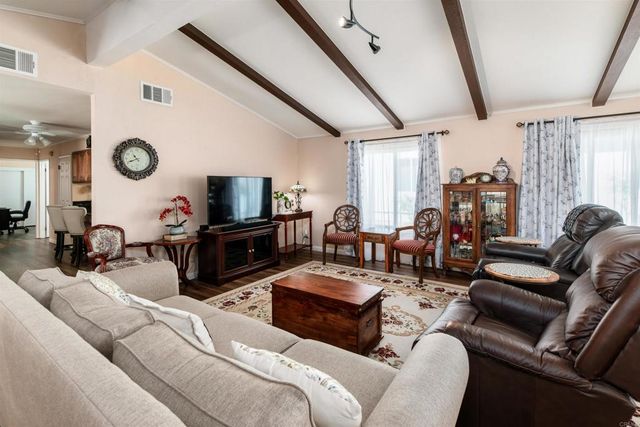5229 Harvest Court, Oceanside, CA 92057
