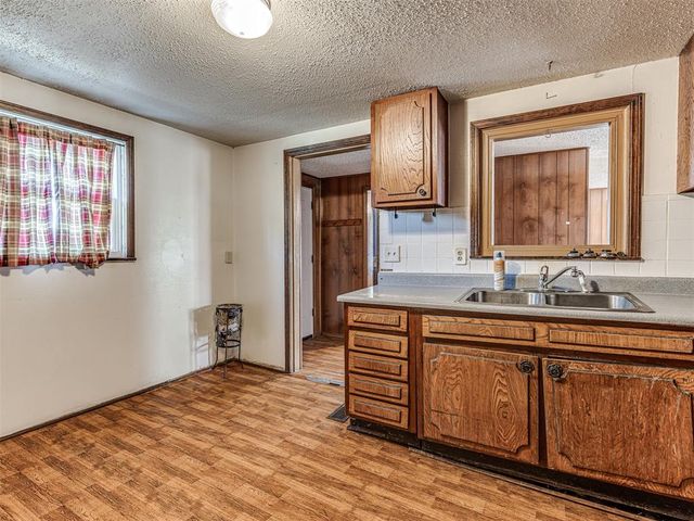 332939 E 1020 Road, Harrah, OK 73045