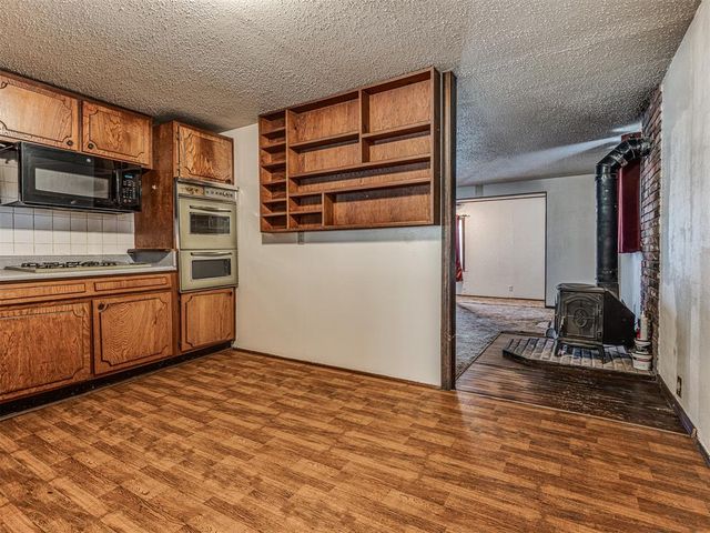 332939 E 1020 Road, Harrah, OK 73045