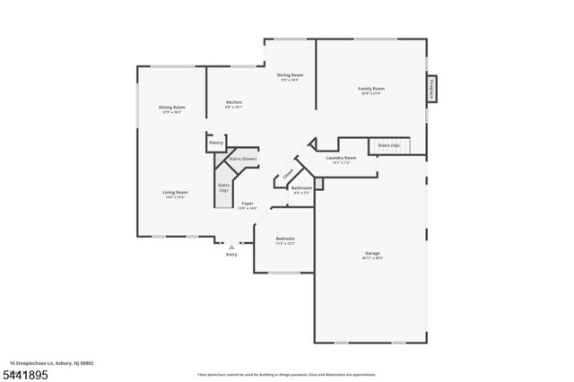 8 Steeplechase Ln, Franklin Twp., NJ 08802