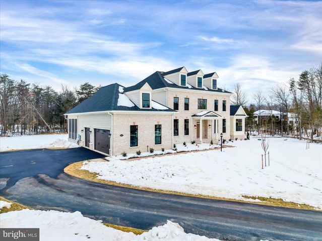 4627 FAIRFAX MANOR CT, Chantilly, VA 20151