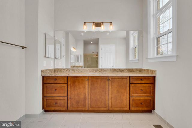 4627 FAIRFAX MANOR CT, Chantilly, VA 20151