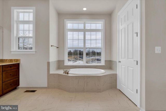 4627 FAIRFAX MANOR CT, Chantilly, VA 20151