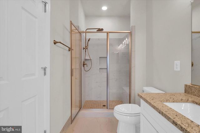 4627 FAIRFAX MANOR CT, Chantilly, VA 20151