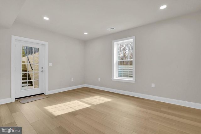 4627 FAIRFAX MANOR CT, Chantilly, VA 20151