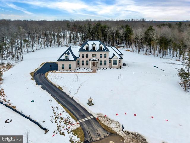 4627 FAIRFAX MANOR CT, Chantilly, VA 20151