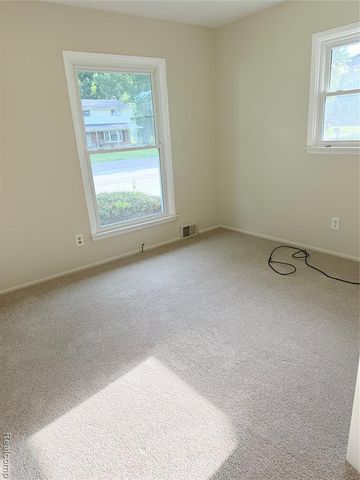 31335 Rayburn Street, Livonia, MI 48154