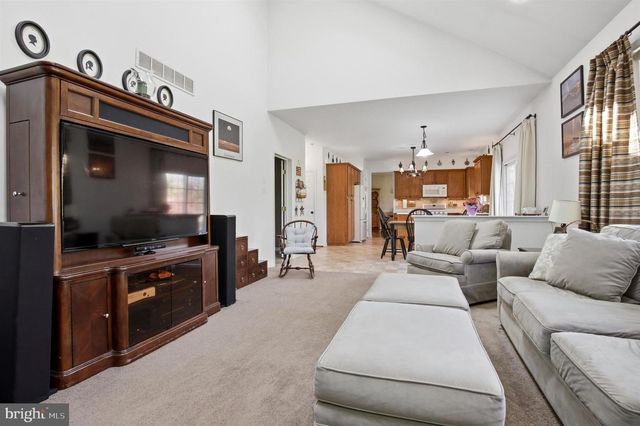 806 GENERALS DR, Norristown, PA 19403