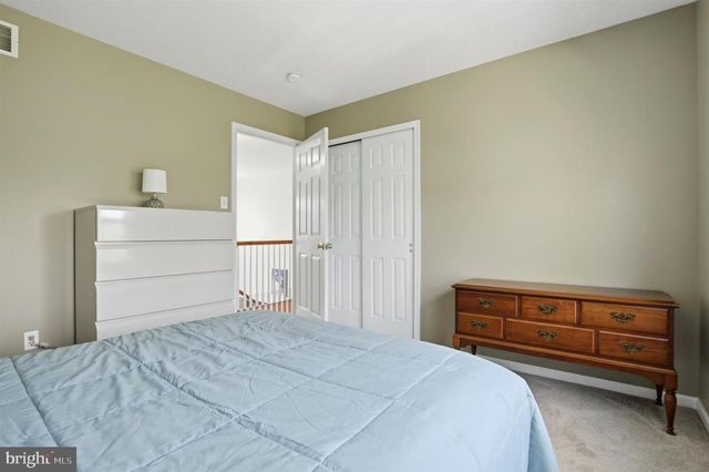 806 GENERALS DR, Norristown, PA 19403