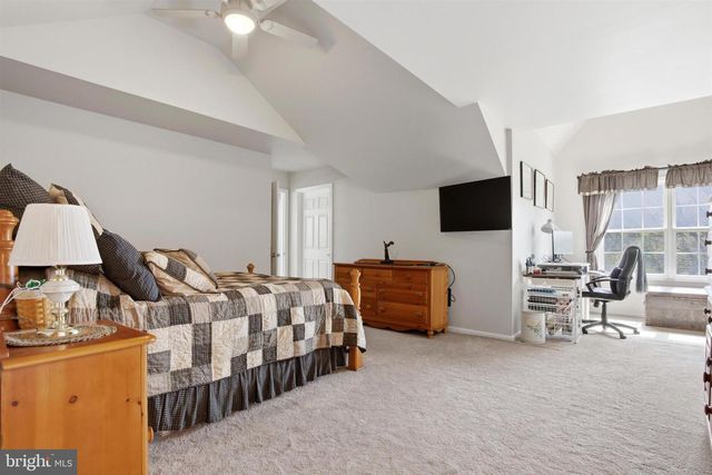 806 GENERALS DR, Norristown, PA 19403