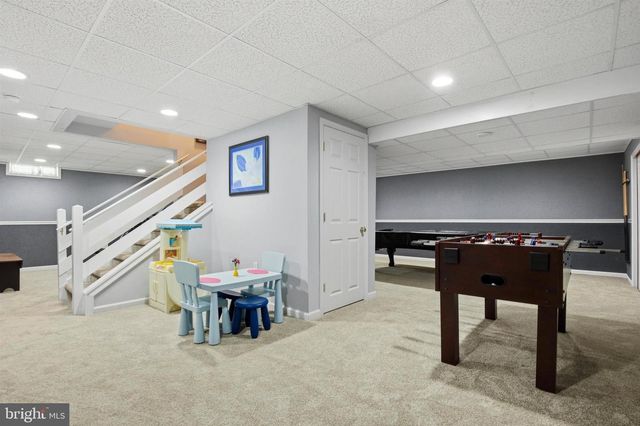 806 GENERALS DR, Norristown, PA 19403