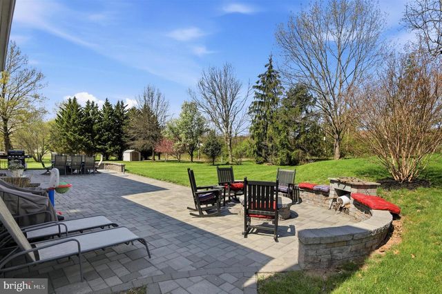 806 GENERALS DR, Norristown, PA 19403